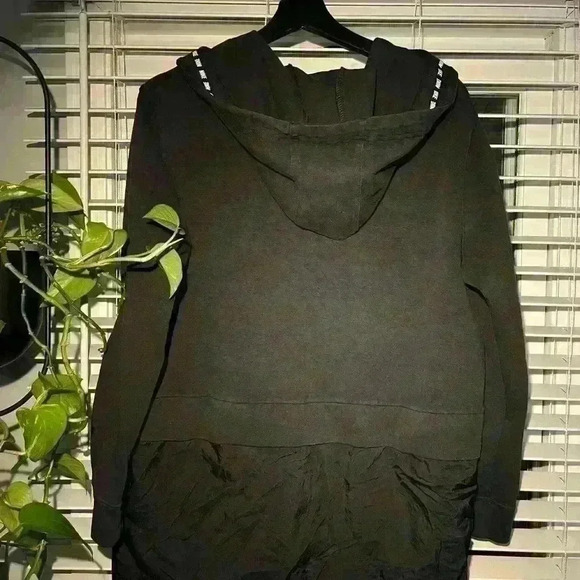 Nike Black Long Zip Up Hoodie - Picture 8 of 10